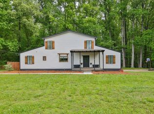 6325 Namon Wallace Dr, Cumming, GA 30028