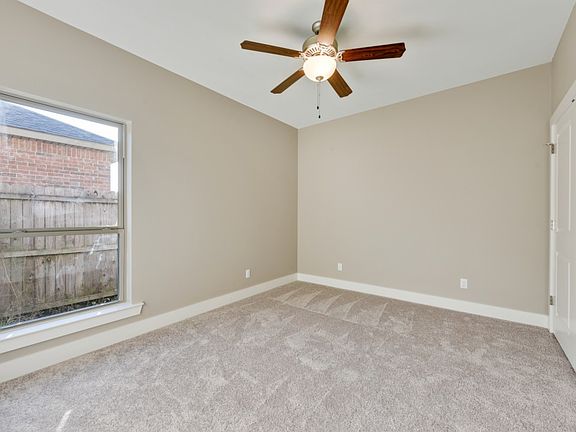 5th image of 26445 Feliciana Dr