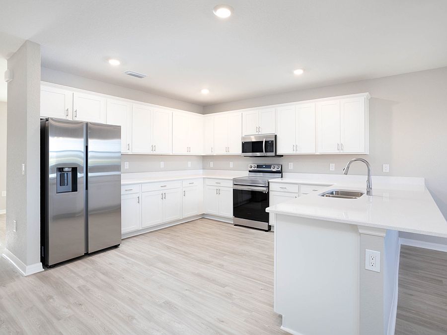 Spacious and luxurious multi-gen home for sale in Parrish, FL