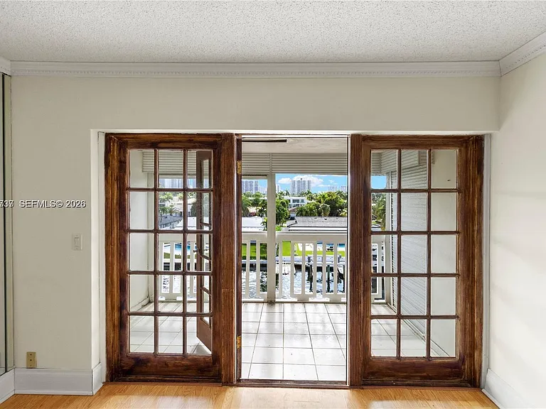 455 Paradise Isle Blvd #402 — Photo 47