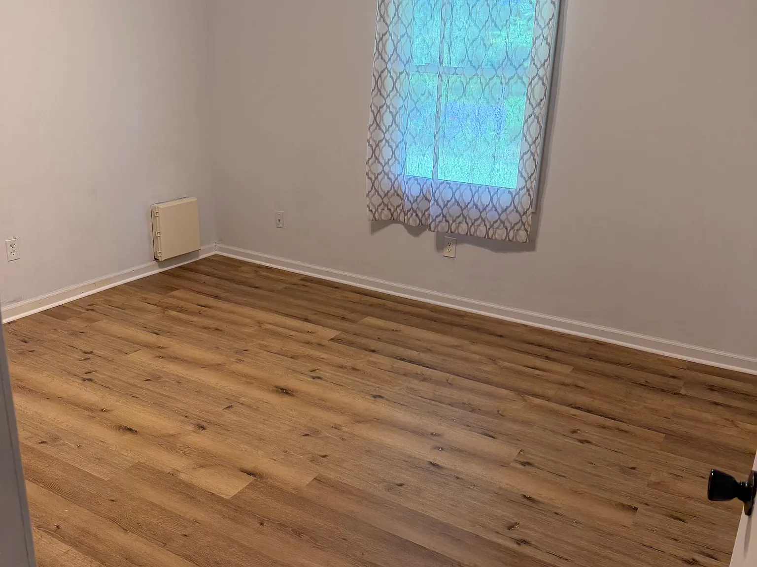 3 bed, 1008 sqft, $1,400 — Photo 4