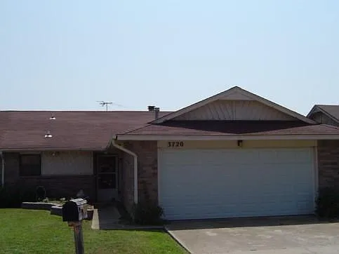 2 bed, 1200 sqft, $1,290 — Photo 1