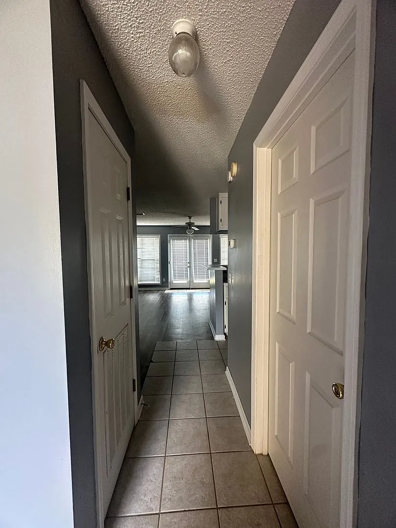Dunwoody Subdivision — Photo 3