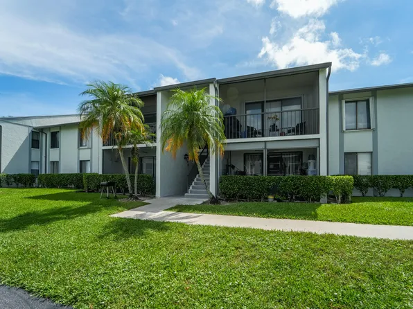1013 GREEN PINE Boulevard #C2, West Palm Beach, FL 33409