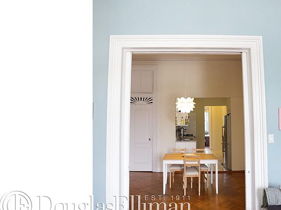 5th image of 9 Greene Ave APT 1