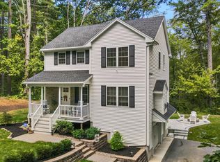 9 Brentwood Rd, North Reading, MA 01864