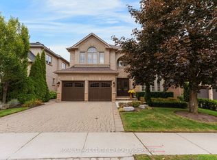 2479 Bon Echo Dr, Oakville, ON L6H 7R1