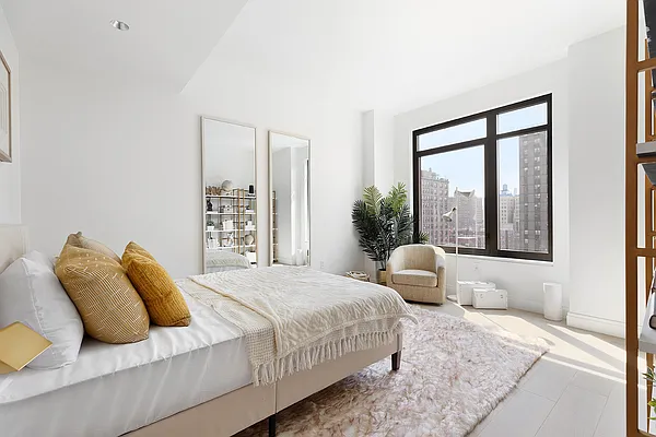 Sold by Reuveni LLC | media 3