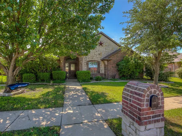 1313 Whispering Gln, Royse City, TX 75189