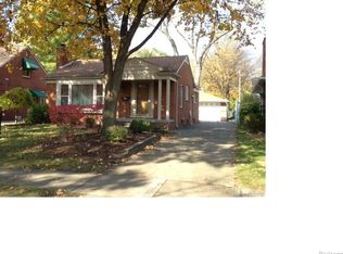 532 Orchard View Dr, Royal Oak, MI 48073