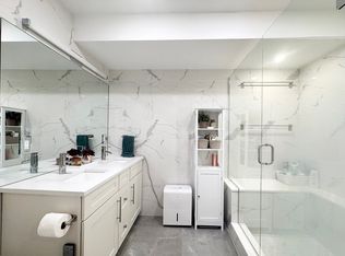 274-276 Sumner St #276-1, Boston, MA 02128