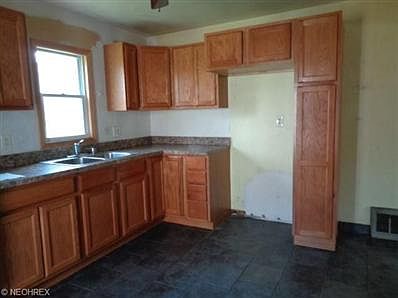 5th image of 12320 Bangor Ave