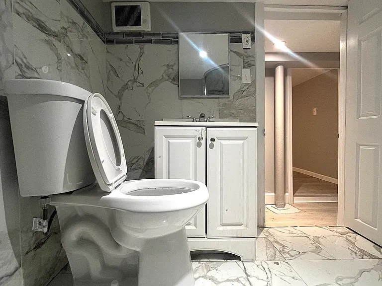 9 Rosedale Ave — Photo 7