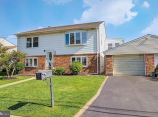 80 Northbrook Ave, Lawrence Township, NJ 08648