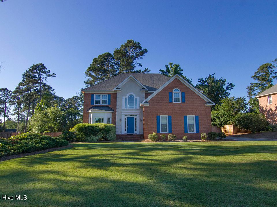 1st image of 648 Fieldstone Way