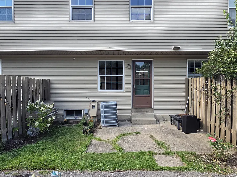 86 Marco Ln — Photo 16