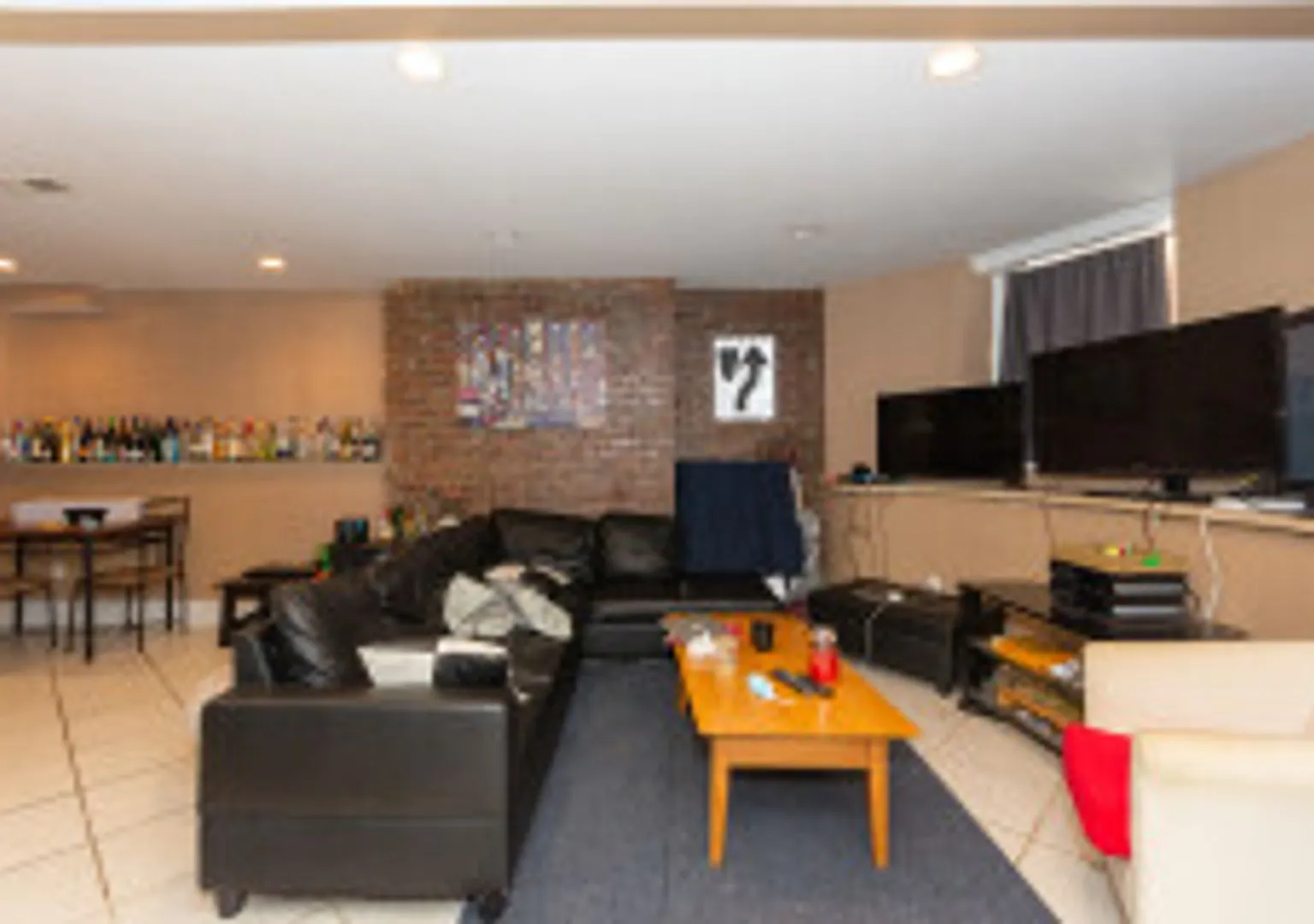 Single Bedrooms In Shared Allston/Packard's Corner 4 Bed/2 Bath Near Bu. No Fee — Photo 1