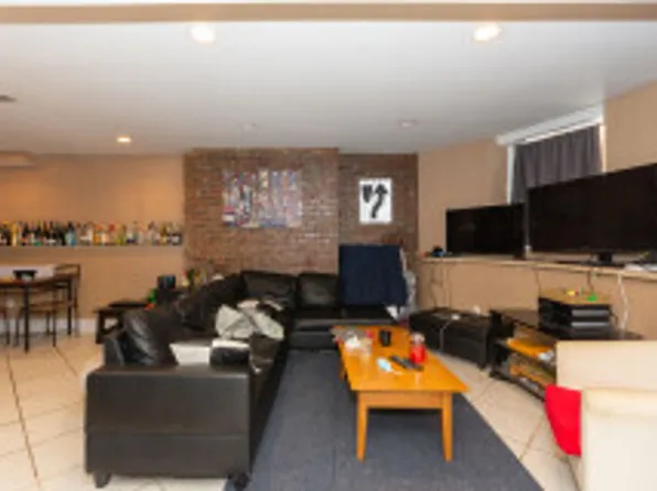 8 Saint Lukes Rd, Boston, MA