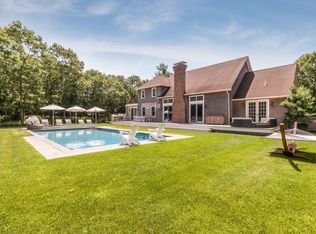 22 Noelles Ln, East Hampton, NY 11937