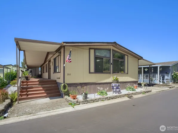 3611 NE I St #207, Auburn, WA 98002