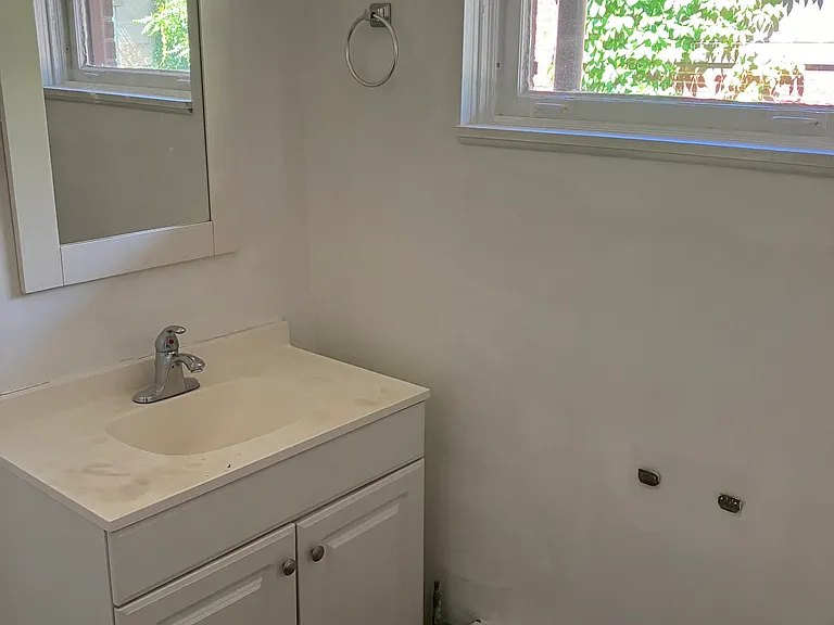 2001 Saw Mill Run Blvd #1 — Photo 13