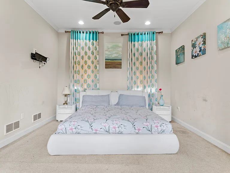 5040 Pellingham Cir — Photo 33