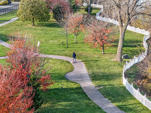 122-22 Powell Cove Boulevard image 6 of 18