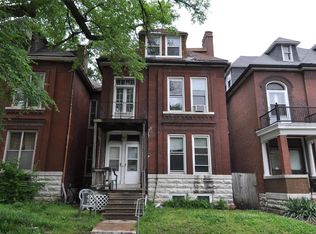 2819 Victor St, Saint Louis, MO 63104