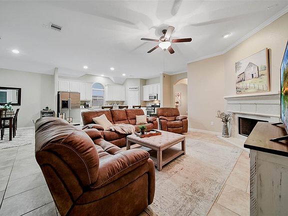 4th image of 20157 Southwood Oaks Dr
