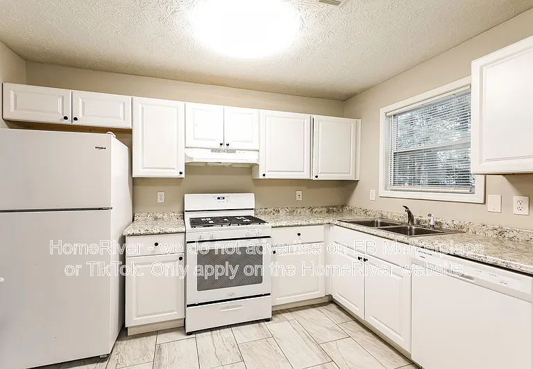 6355 Peppermill Ln — Photo 6
