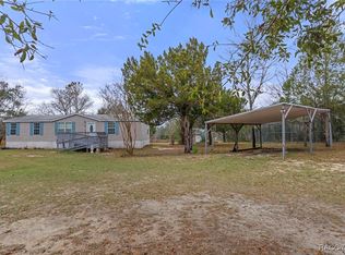 10330 S Quarterhorse Ave, Floral City, FL 34436