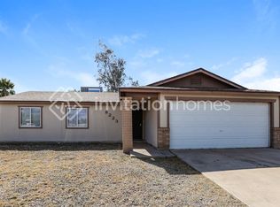 8223 W Hazelwood St, Phoenix, AZ 85033