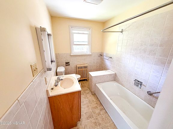 5th image of 420 N Montour St