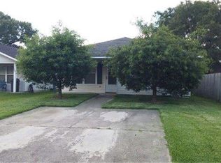 11951 Greenmesa Dr, Houston, TX 77044