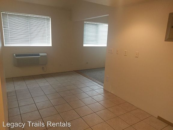 5th image of 601 S A St APT C