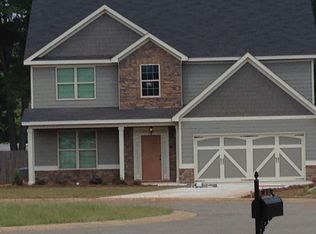 211 Adirondac Way, Bonaire, GA