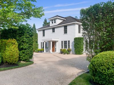 226 Toylsome Ln, Southampton, NY, 11968