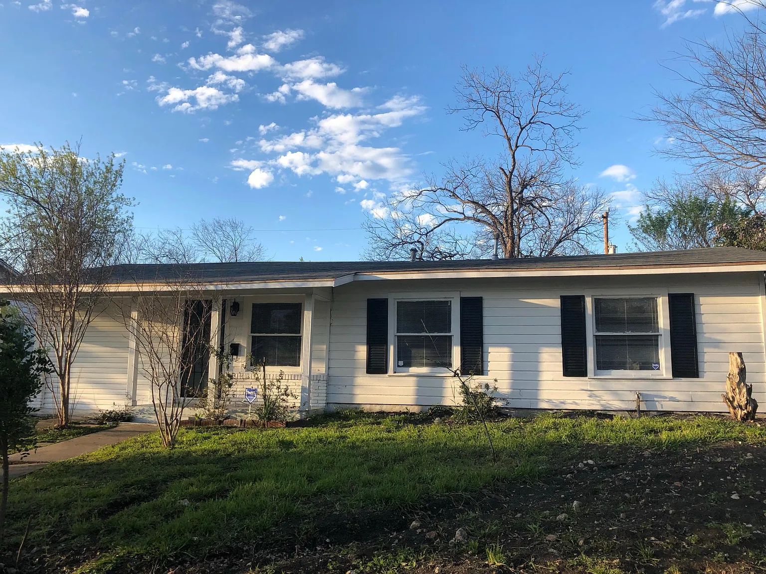 135 Rancho Blanco Blvd — Photo 3