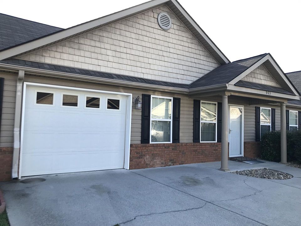 1st image of 903 Cedar Creek Dr
