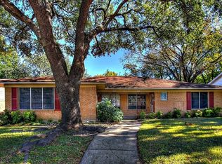 7030 Kingsbury Dr, Dallas, TX 75231