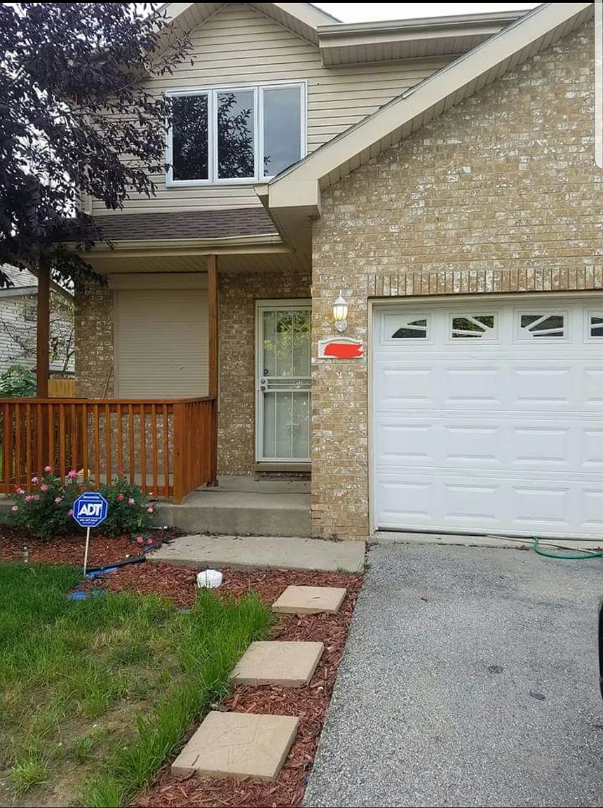 21750 Peterson Ave photo 1