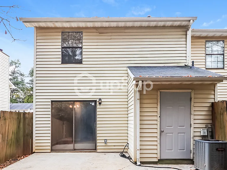 1425 Springleaf Cir SE — Photo 14