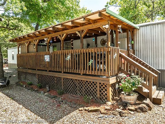 2nd image of 15331 Carlile Cir