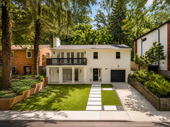 2933 Arizona Ave NW, Washington, DC 20016