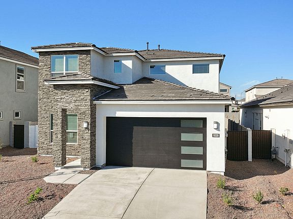 3rd image of 10328 W QUAIL Avenue
