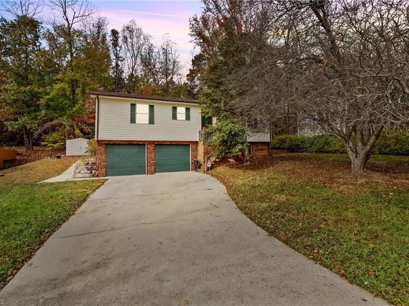 4906 Westhaven Ln, Trinity, NC 27370