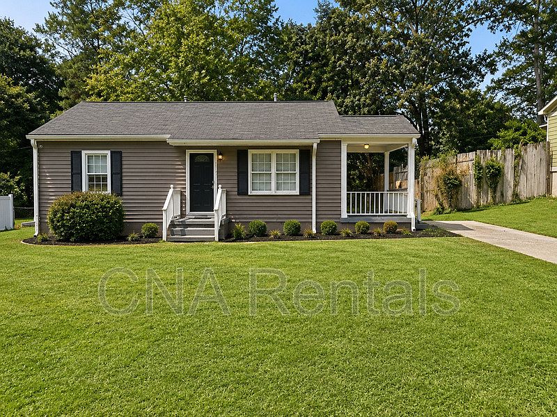 1st image of 1922 Clearwater Dr SE
