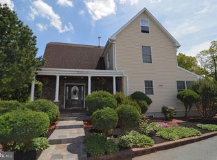 30 Oley Rd, Fleetwood, PA 19522