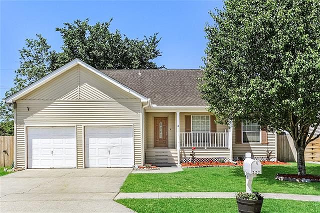 1st image of 222 Madewood Dr