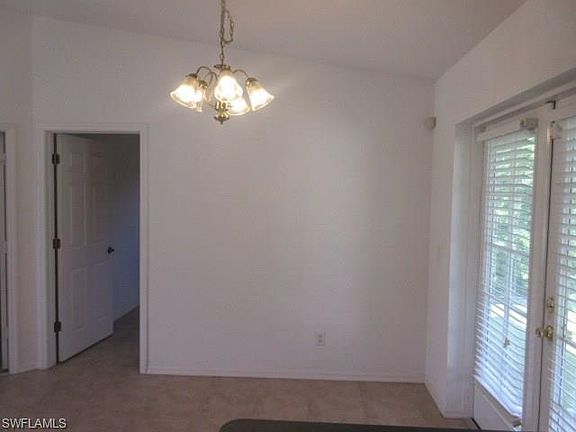5th image of 692 Muscogee Dr